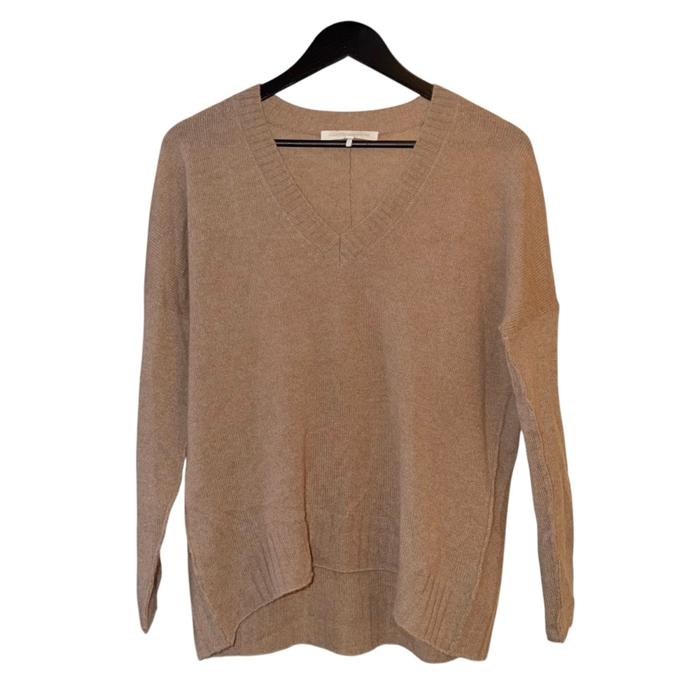 NAKED CASHMERE Sz XS in Almond Long Sleeve V-Neck CASHMERE SWEATER